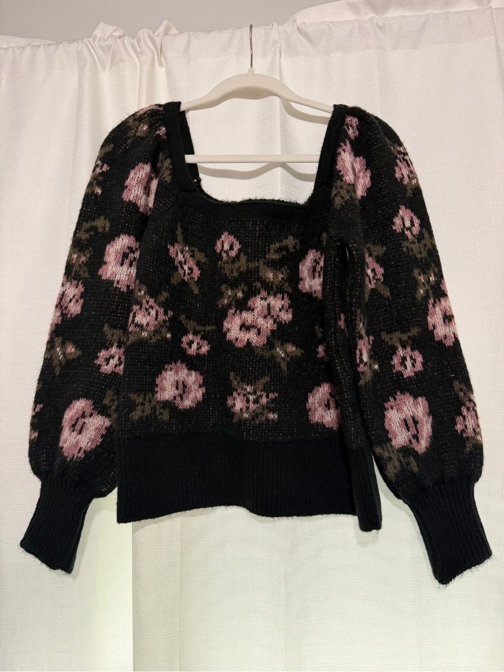 Anthropologie Black Floral Square-Neck Puff Sleeve Sweater - Pink Floral